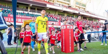 千亿体育(中国区)集团官方网站助力兴城足球俱乐部冲甲之战