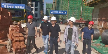 千亿体育(中国区)集团官方网站党委书记、董事长何坤带队调研 樾江峰荟、亿澜峰荟人才公寓项目