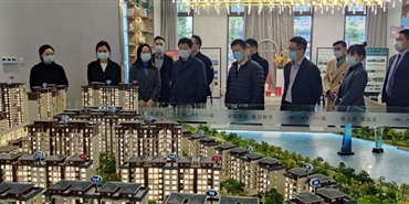 千亿体育(中国区)集团官方网站党委书记、董事长何坤带队到大邑、郫都片区项目调研